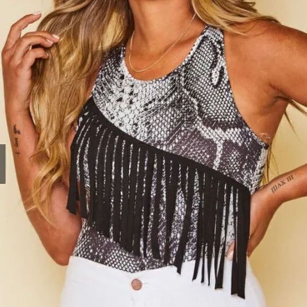 NWT Peach California Love Black Snake Print Fringe‎ Bodysuit Large - Picture 2 of 9